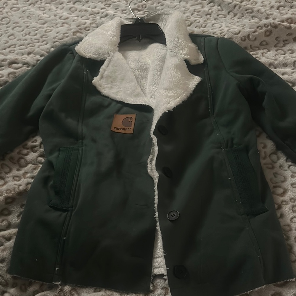 Carhartt Green Utility Jacket with Textured Fabric and Soft Lining